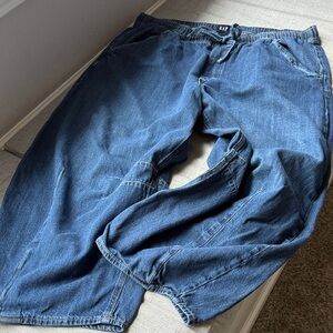 GAP  Relaxed Fit Horseshoe Jeans